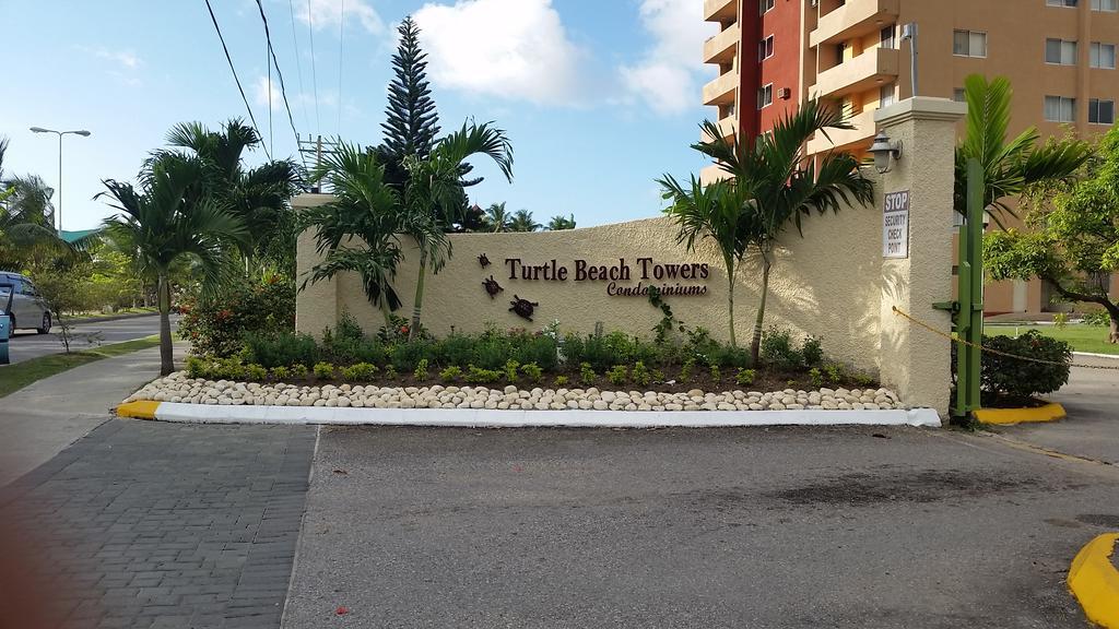 Turtle Beach Towers Apt 22 C - Ocho Rios Bagian luar foto