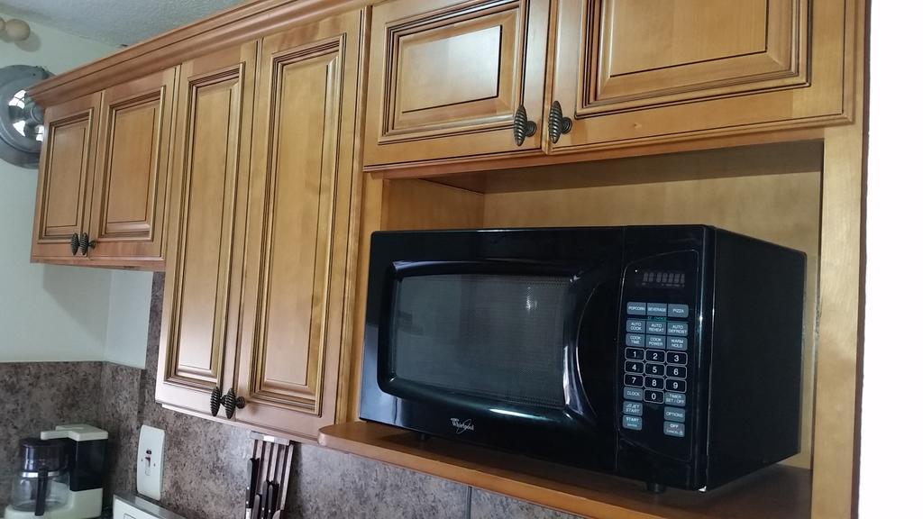 Turtle Beach Towers Apt 22 C - Ocho Rios Bagian luar foto